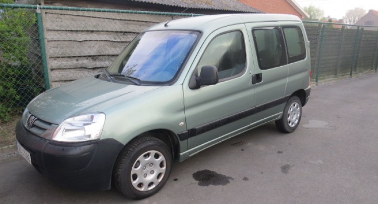  Peugeot Partner 1.6 hdi 5 plaatsen 67000 km airco 