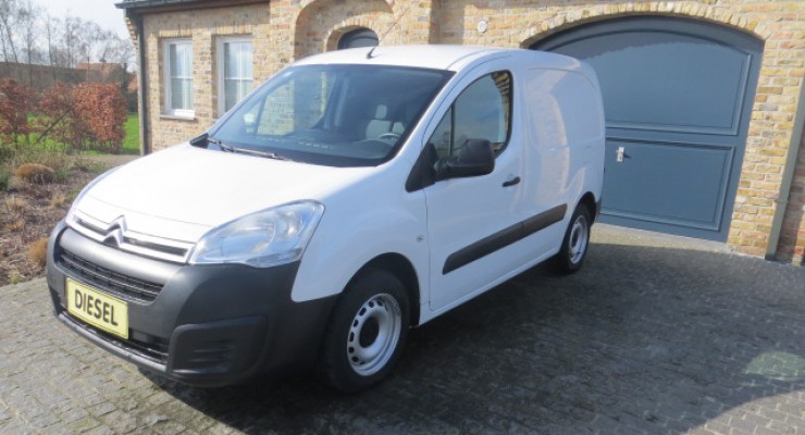  Berlingo lichte vracht 3 plaatsen 18.000 km