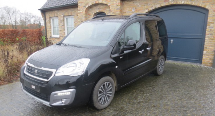  VERKOCHT PARTNER TEPEE STYLE (B9) FAMILIALE 1.2i THP 110  (Met Stop&start)