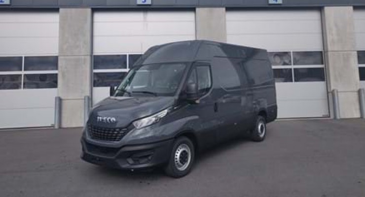  NIEUWE VERKOCHT Iveco Daily 3.0 L HI Matic 8-traps