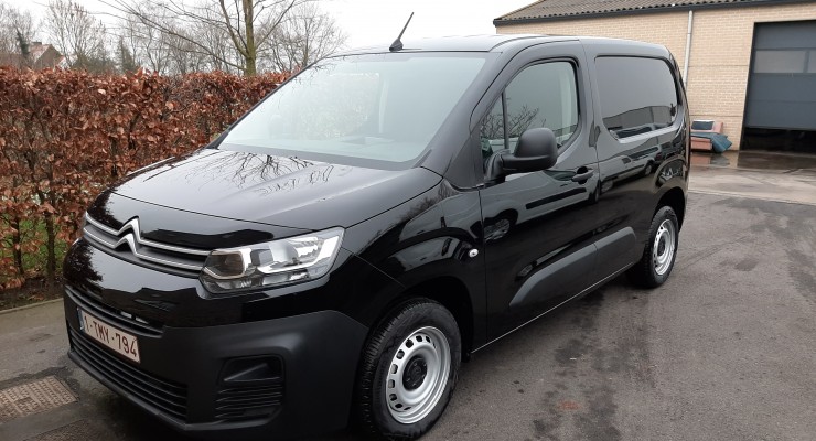  NIEUWE Berlingo Van Maat M Light 1.5 BlueHDi 75 S&S MAN Control 2 PLAATSEN VERKOCHT