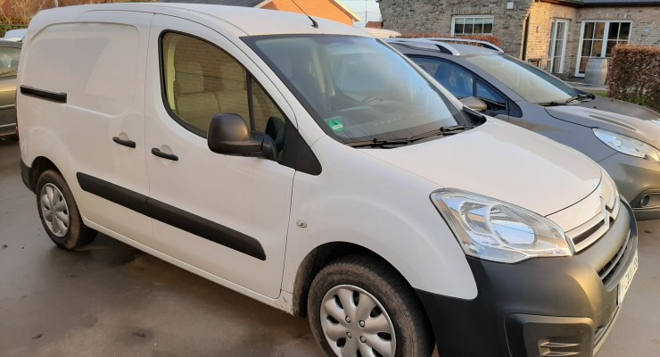  VERKOCHT Berlingo LV 3 zit  1.6HDI euro 5 bwj 2015 met 61.000km