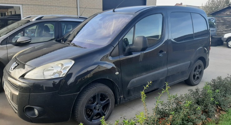  VERKOCHT Partner lichte vracht 3 plaatsen