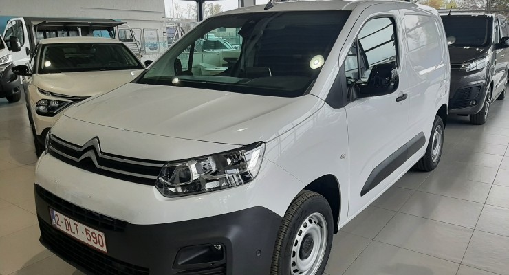  VERKOCHT nieuwe Citroen berlingo 3 pl lichte vracht 