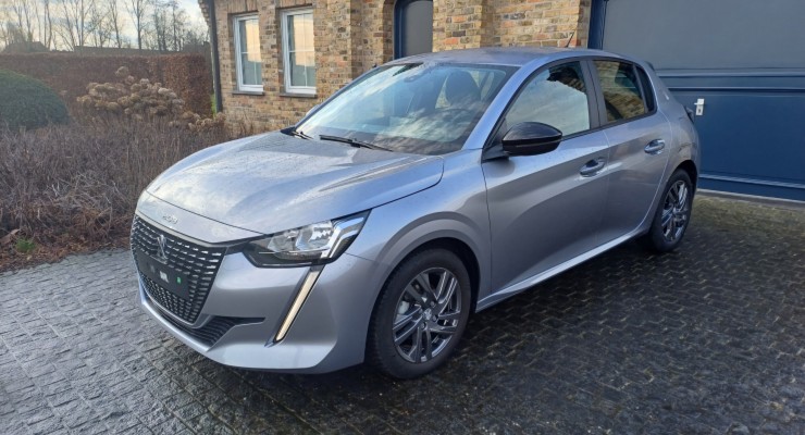  VERKOCHT Peugeot 208 1.2 T 75 Active Pack + GPS Bouwjaar 2022 met 20.000km